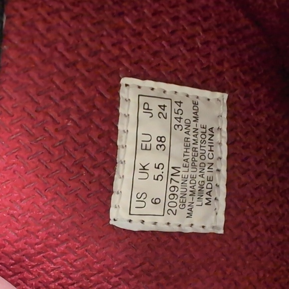 Timberland Leather Animal Print Cheetah Lace up boots Size 6 Women's - Picture 10 of 11